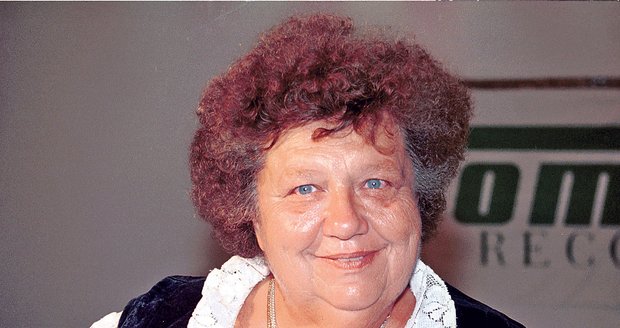 Málokdo ví, že Helena Růžičková byla vystudovaná zubní laborantka. Všichni ji znali jako herečku. Hlavně díky Troškovým komediím.