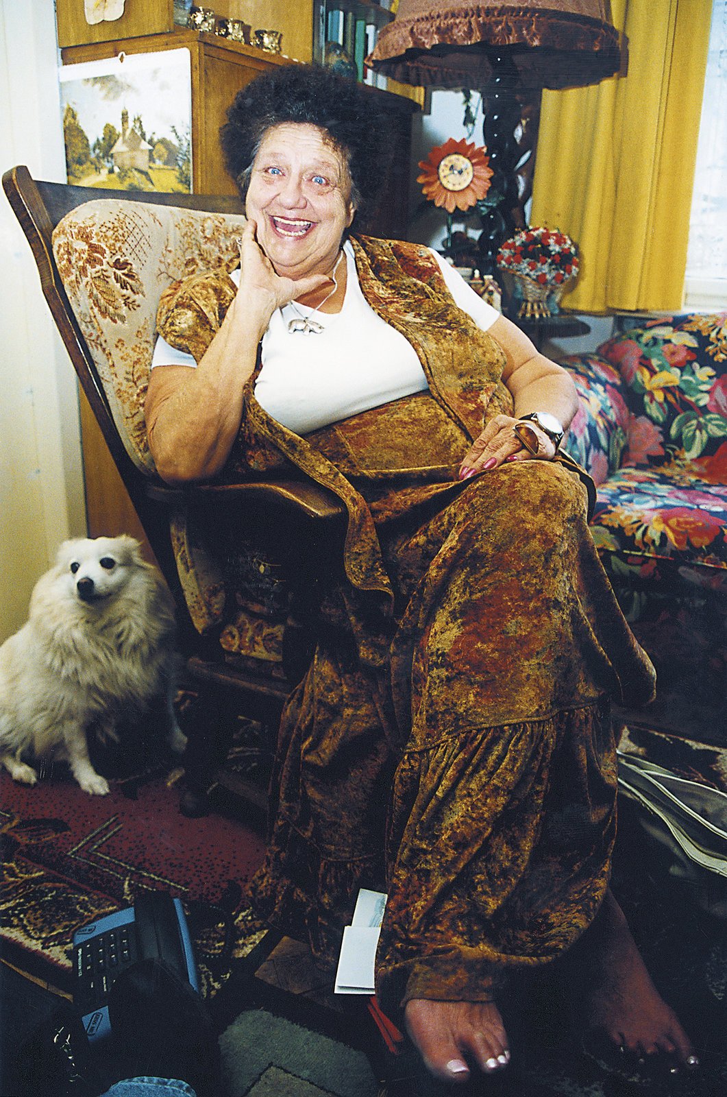 Helena Růžičková (†67), zemřela 4. 1. 2004 Dva roky populární herečka statečně bojovala s rakovinou žaludku a slinivky. Zhubla přes sto kilo. Ze své holé hlavy si dělala legraci a klidně ve společnosti sundavala paruku. O nemoci napsala tři Deníky mezi životem a smrtí. Až do svého konce byla vitální.