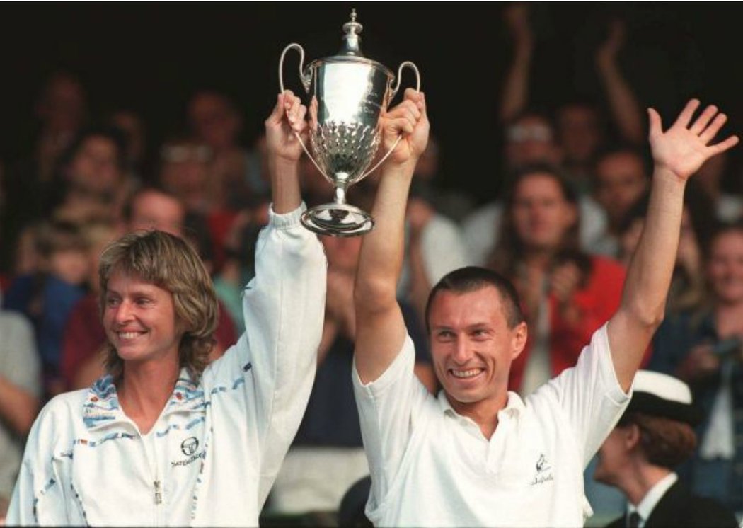 Wimbledon 1996. Titul s bratrem Cyrilem ve smíšené čtyřhře.