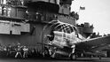 Hellcat na palubě letadlové lodi USS Yorktown