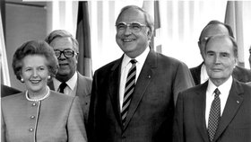 Frédéric byl synovec bývalého francouzského prezidenta Françoise Mitterranda (vpravo).