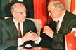 V Bonnu se Helmut Kohl setkal i s Michailem Gorbačovem