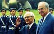 Helmut Kohl se svým východoněmeckým protějškem Erichem Honeckerem