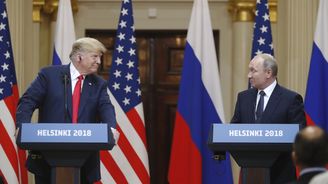 „Putin má Trumpa v hrsti.“ Američtí politici kritizují schůzku prezidentů