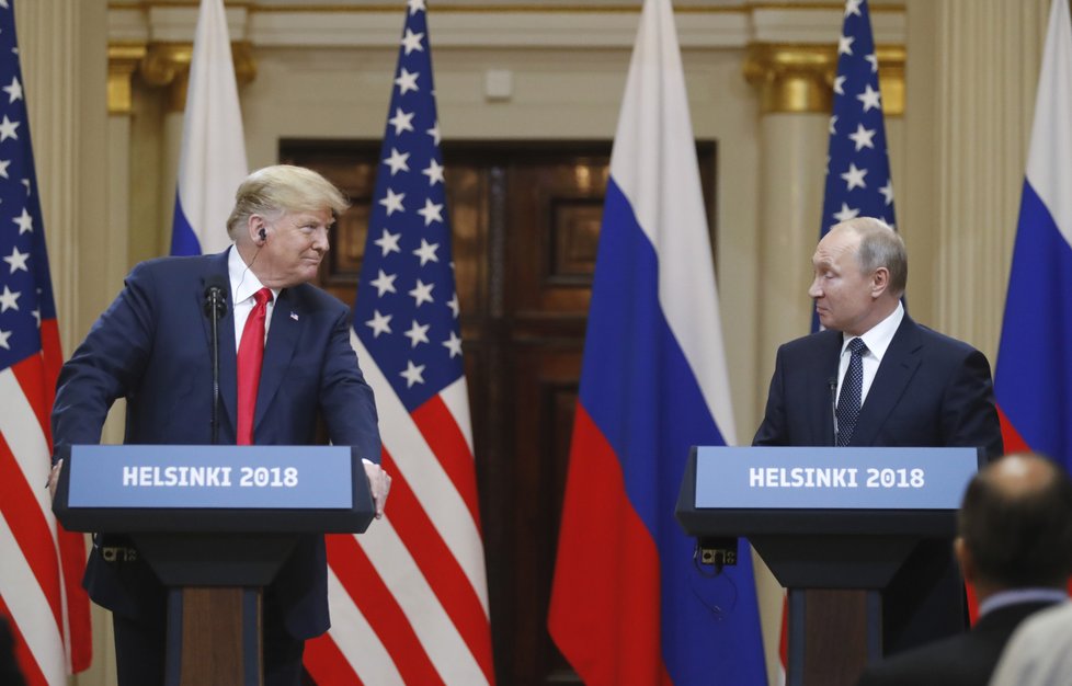 Společná konference Donalda Trumpa a Vladimira Putina.