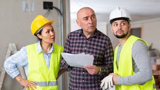 Je to peklo! Proč právě Češi ztrácí nervy při svatbě domu? Je to peklo! Proč právě Češi ztrácí nervy při svatbě domu?