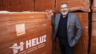 Cihla tvoří jen část obalu budovy. Heluz sází na strategické akvizice a koncept smysluplných domů Cihla tvoří jen část obalu budovy. Heluz sází na strategické akvizice a koncept smysluplných domů