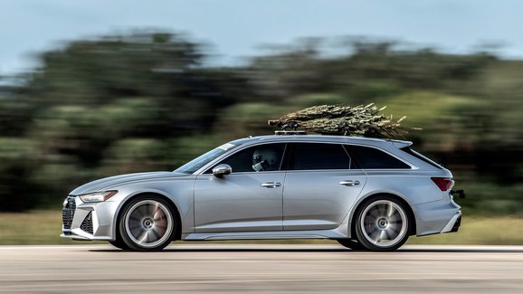 Nestíháte zajet pro vánoční strom? Volte upravené Audi RS 6 Avant. Překonalo jeden bláznivý rekord