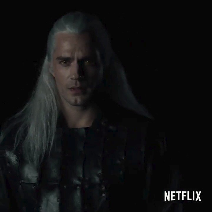 Henry Cavill jako Geralt z Rivie.