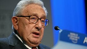 Henry Kissinger na Světovém ekonomickém fóru.