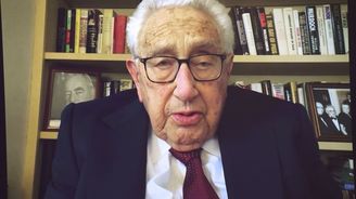 Henry Kissinger vyvolal svými slovy o Ukrajině a Rusku mezinárodní pozdvižení