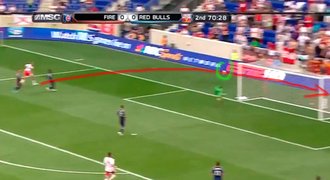 VIDEO: Prásk! Thierry Henry vstřelil v USA úžasný gól z úhlu