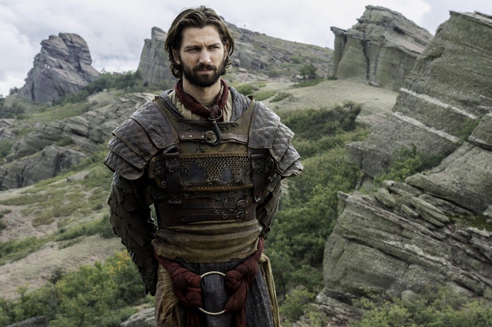 Michiel Huisman jako Daario Naharis