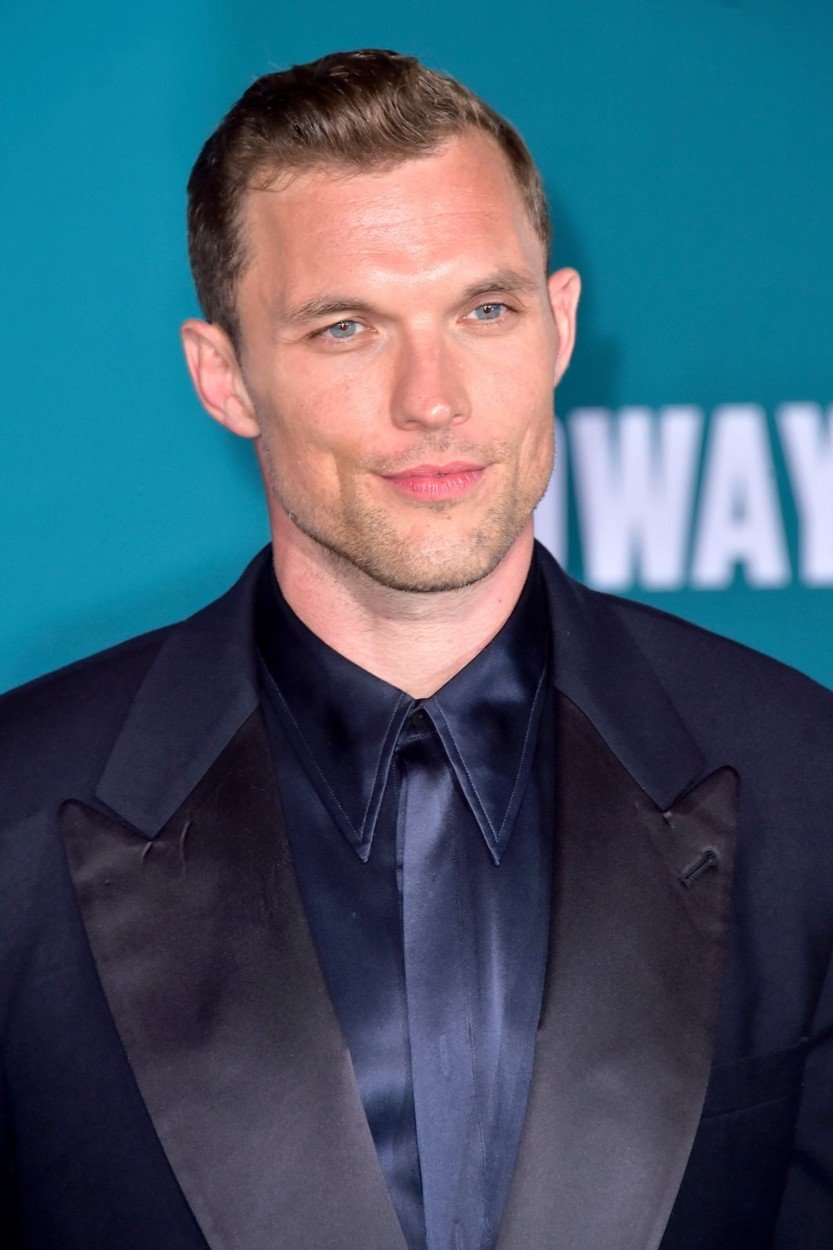 Ed Skrein jako Daario Naharis