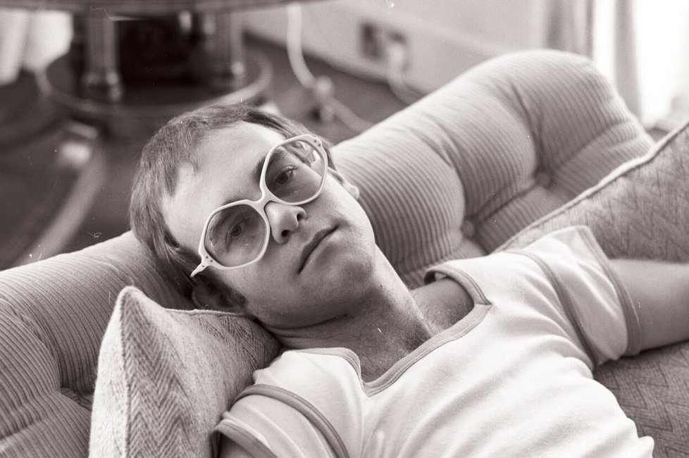 Elton John (1973)