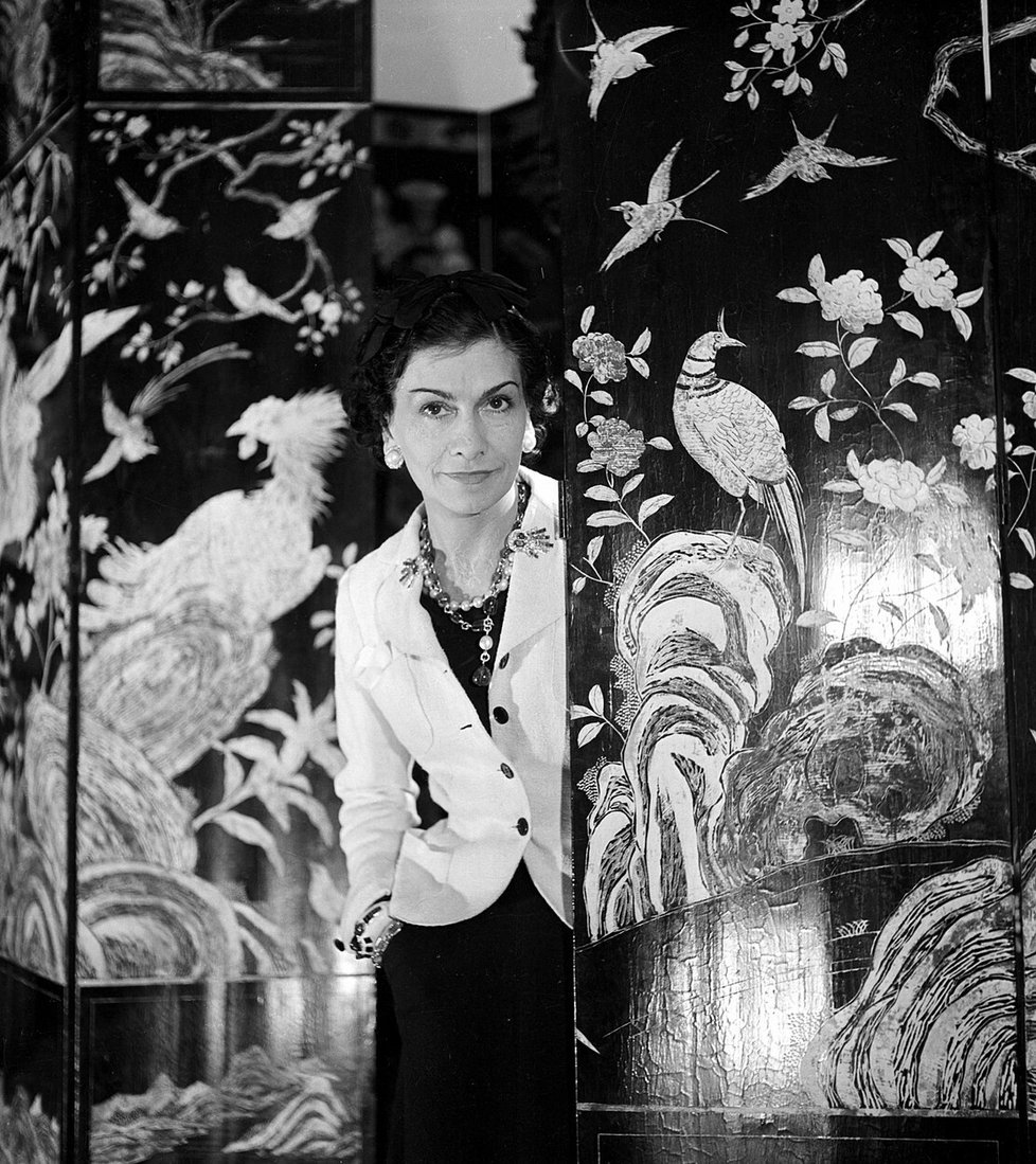 Gabrielle Chanel – Coco Chanel (1937)