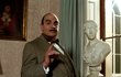 David Suchet jako Hercule Poirot