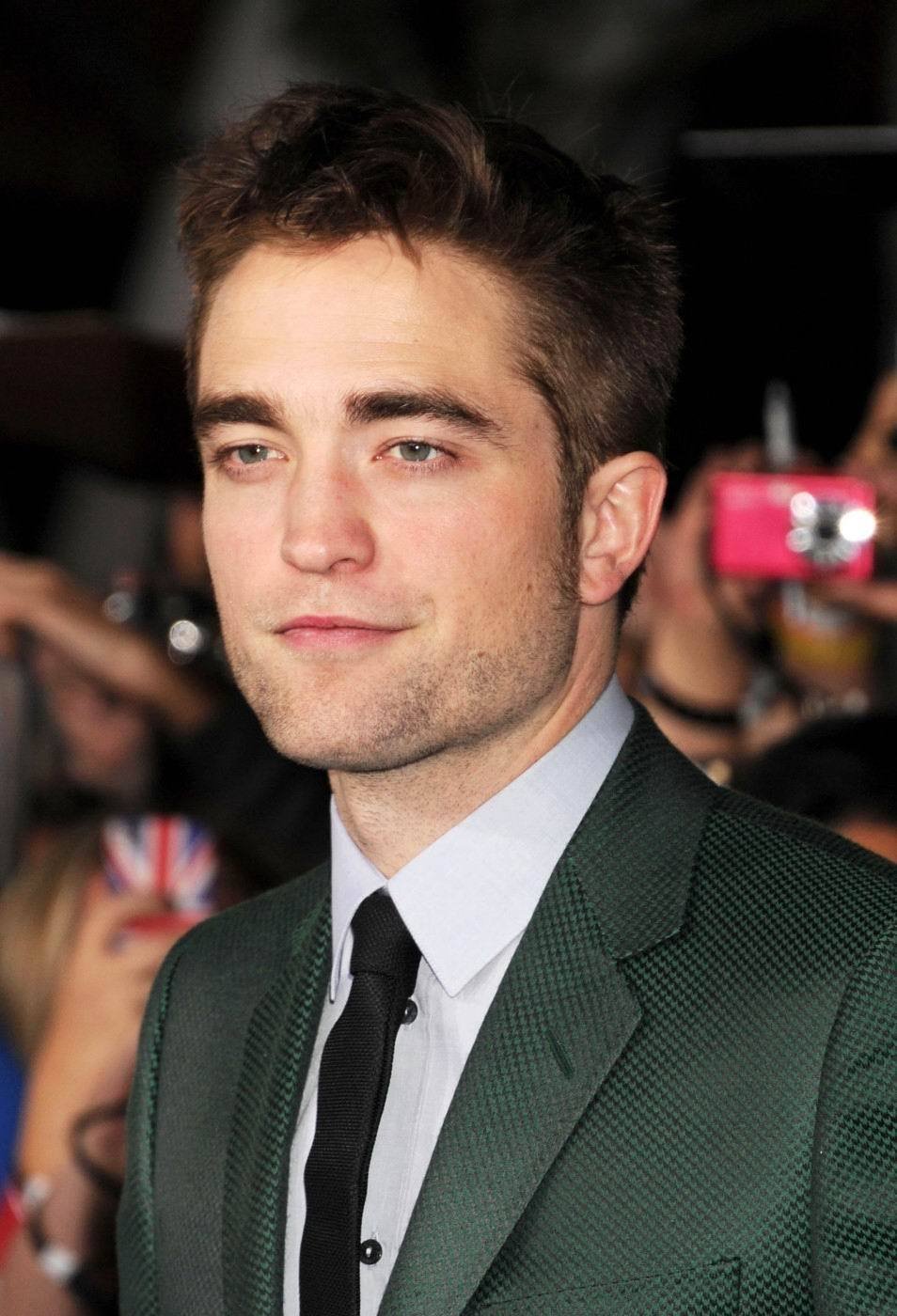 Robert Pattinson