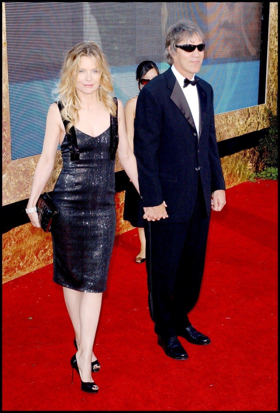 Herečka Michelle Pfeiffer s manželem producentem Davidem E. Kellym.