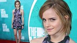 Emma Watson okouzlila: V krátkých minišatech ukázala krásné nohy