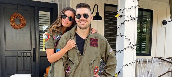 Letos se na Halloween proměnili i ve dvojici pilotů z filmu Top Gun