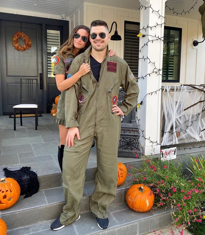 Letos se na Halloween proměnili i ve dvojici pilotů z filmu Top Gun