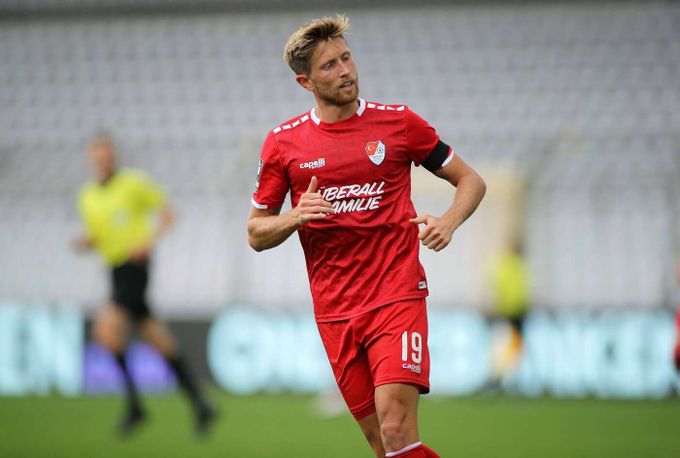 Vánoční tragédie v Černé Hoře: Zahynul reprezentant Hertner (†34) Vánoční tragédie v Černé Hoře: Zahynul reprezentant Hertner (†34)