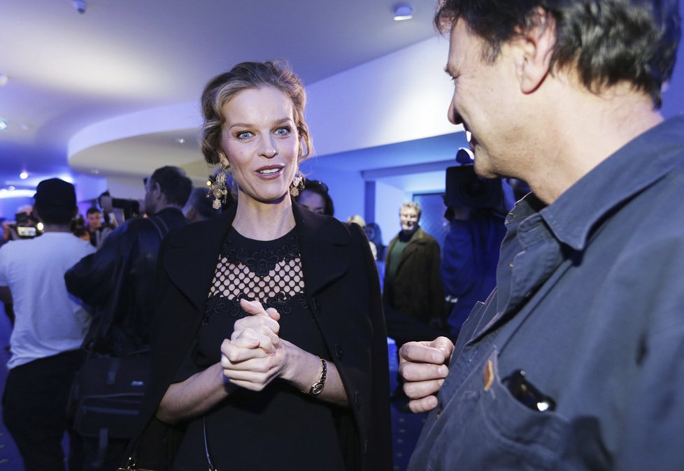 Eva Herzigová byla středem pozornosti.