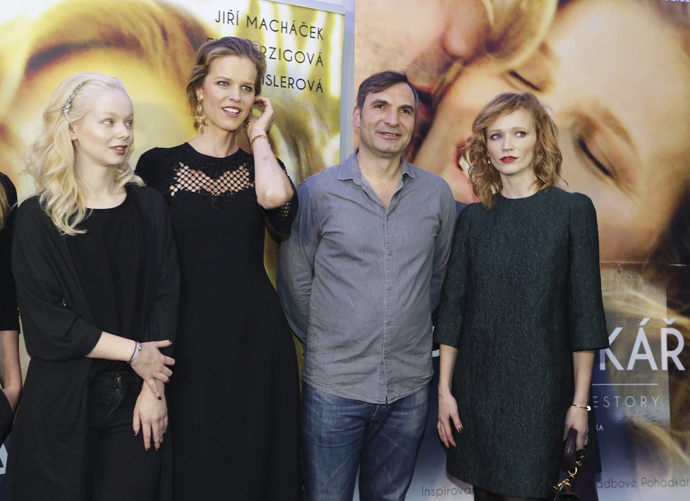 Filmová partička z Pohádkáře - Anna Linhartová, Eva Herzigová, Jiří Macháček a Aňa Geislerová.