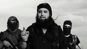 Hicham Chaib je šéfem náboženské policie ISIS.