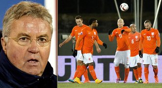 Nizozemci to doma schytávají: Trenér Hiddink musí skončit!