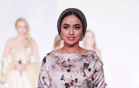 Dvacetiletá Sara Iftekhar se zapsala do historie soutěže krásy.