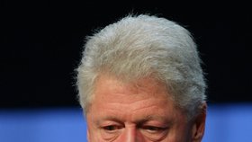 Bill Clinton má s ženou prý těžký život.