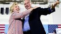 Hillary Clintonová a Tim Kaine