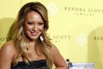 Hillary Duff porodila syna