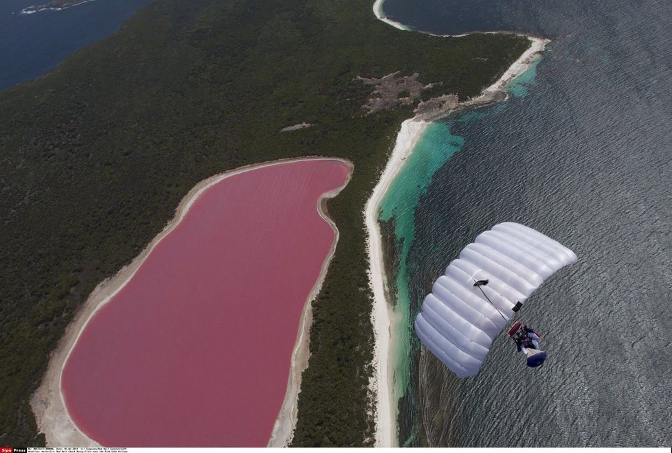 Lake Hillier v západní Austrálii