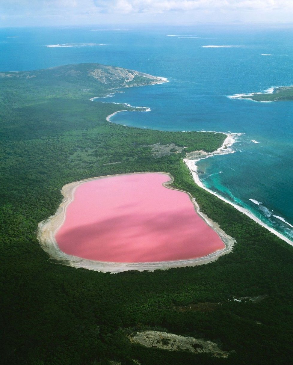 Lake Hillier v západní Austrálii