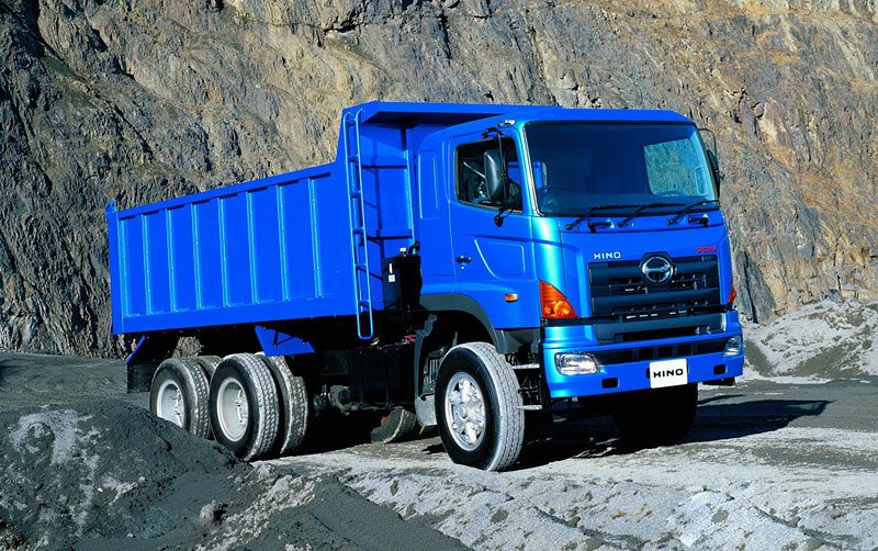 Hino 700 (Profia)