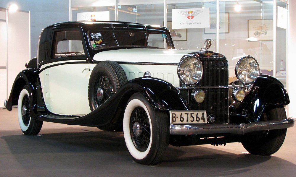 Dvoudveřový čtyřmístný kabriolet Hispano-Suiza K6 s karoserií Vanvooren.