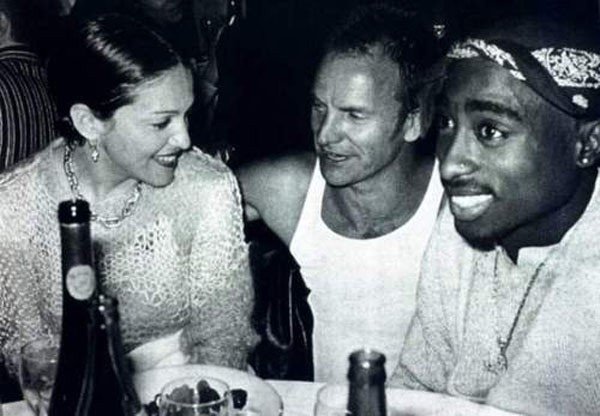 Madonna, Sting a Tupac v družné diskusi...