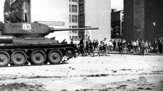 Sovětské tanky a pěchota rozprášily během hodiny první velké dělnické povstání ve východním Německu