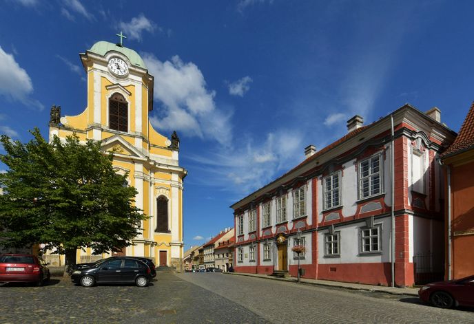 Kostel sv. Petra a Pavla v Úštěku