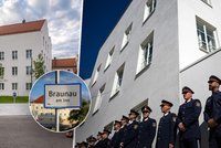 Hitlerův rodný dům má nové využití: Policejní stanice za 484 milionů