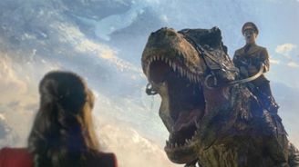 Hitler osedlal tyranosaura a chce pomstu. Pokračování sci-fi „béčka“ Iron Sky zamíří do kin