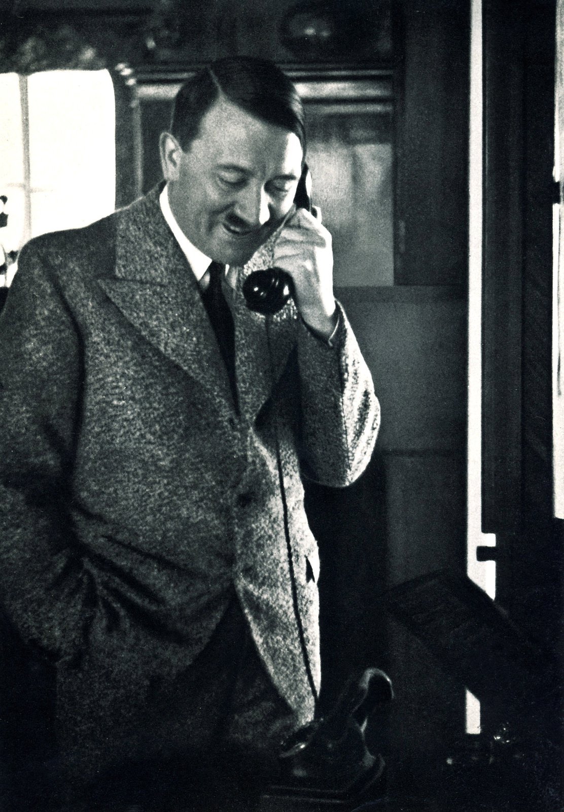 Hitlerův telefonní seznam byl objeven po 72 letech.