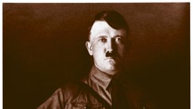 Hitler umíral sám, vypráví Misch