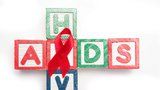 HIV pozitivních je v Česku čím dál tím více, nakaženi virem jsou častěji muži