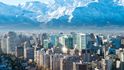 Santiago de Chile je hlavní město státu Chile. Leží ve střední části země na úpatí And 90 km od pobřeží Tichého oceánu. I s aglomerací má přes 5 milionů obyvatel.