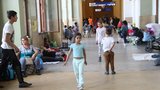 Konec dobrovolníků na pražském hlavním nádraží: Pomoc uprchlíkům zajistí nové stanoviště
