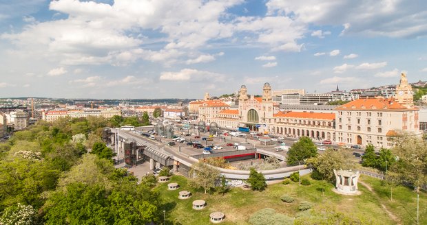 Vymizí z „Sherwoodu“ narkomani? Podle Hřiba je park ostudou města, po revitalizaci má být chloubou